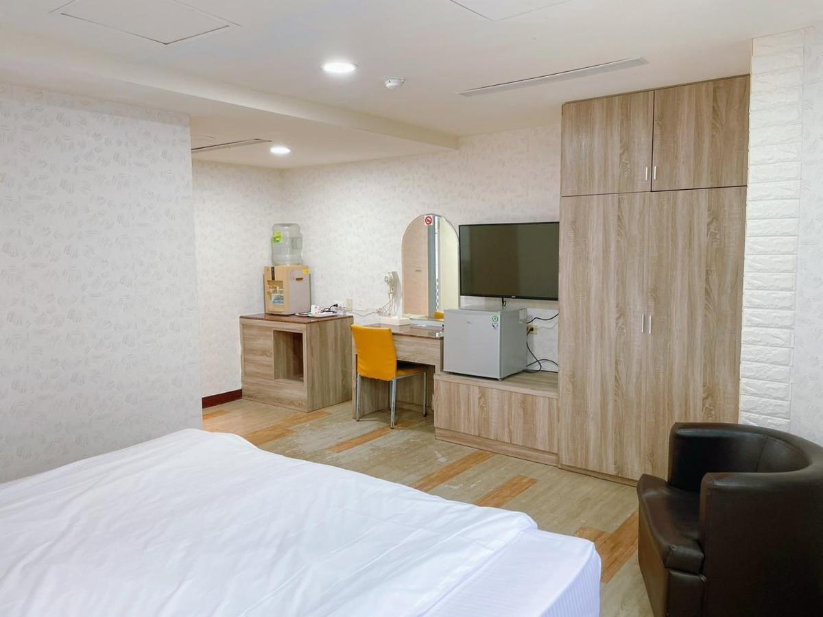 A22 Wei Lu Hotel Чжунли Экстерьер фото