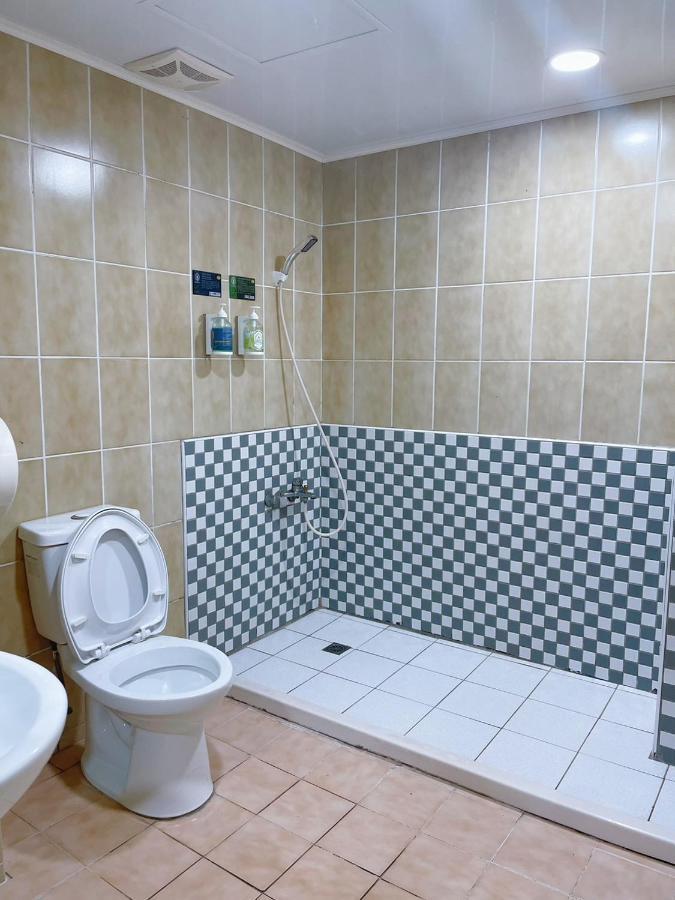A22 Wei Lu Hotel Чжунли Экстерьер фото