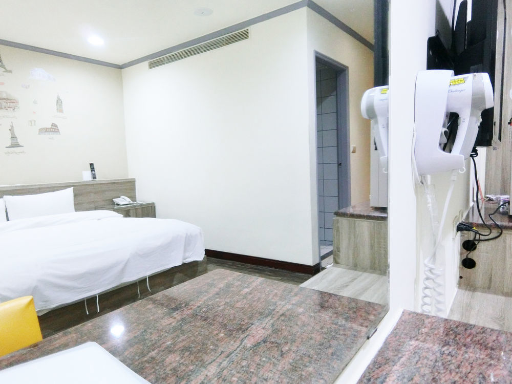 A22 Wei Lu Hotel Чжунли Экстерьер фото